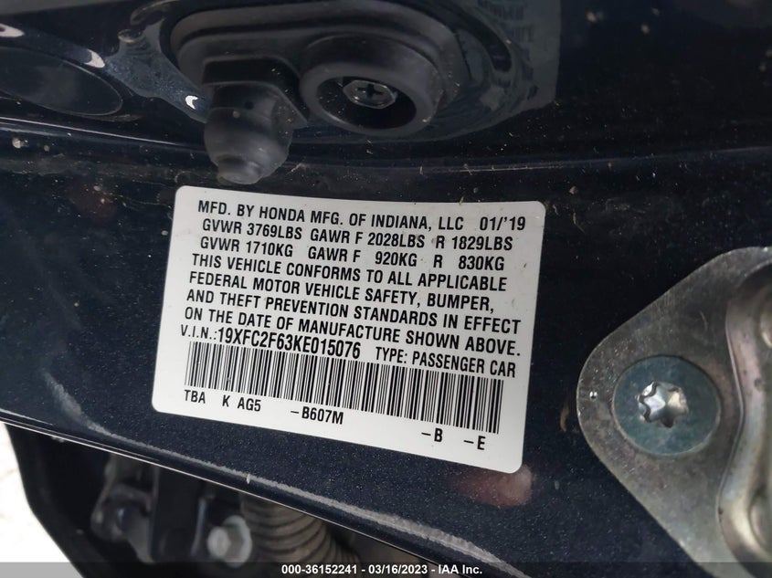 VIN 19XFC2F63KE015076 2019 HONDA CIVIC SEDAN LX
