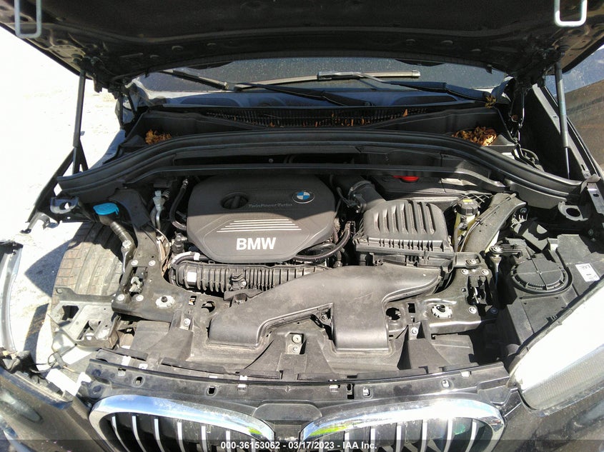 VIN WBXHU7C34H5H34005 2017 BMW X1 SDRIVE28I