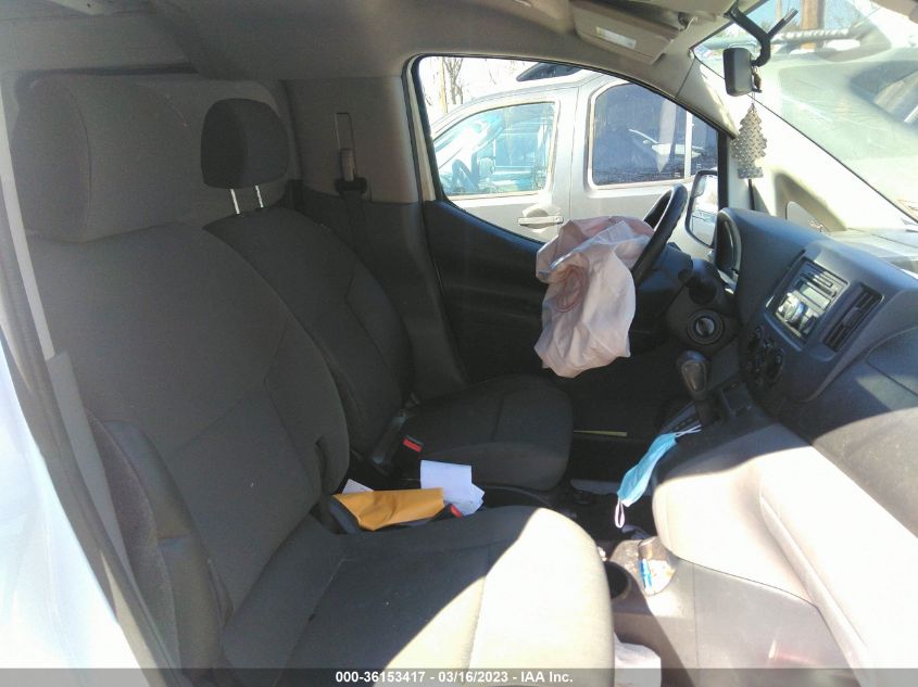 2014 NISSAN NV200 SV - 3N6CM0KN2EK702120