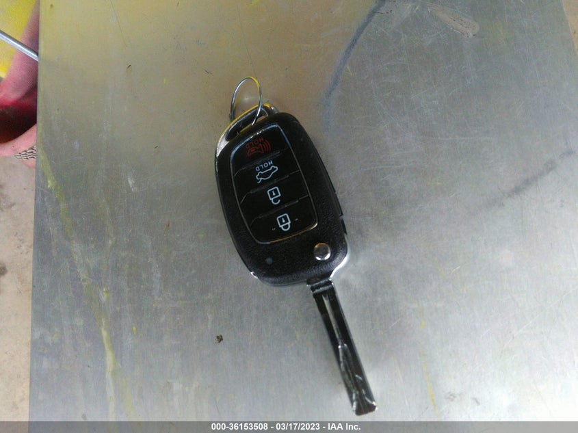 VIN 5NPE24AF0KH770411 2019 HYUNDAI SONATA SE