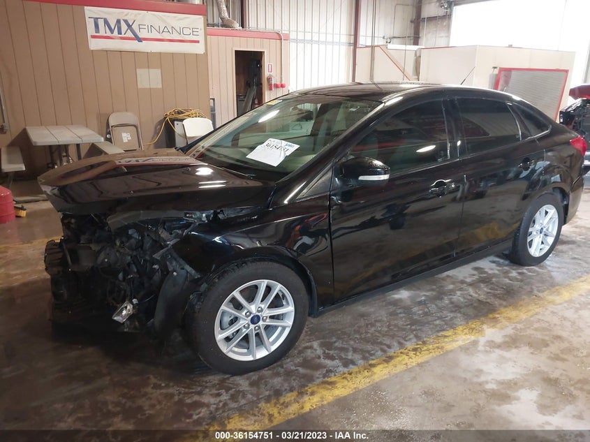 VIN 1FADP3FEXHL284268 2017 FORD FOCUS SE