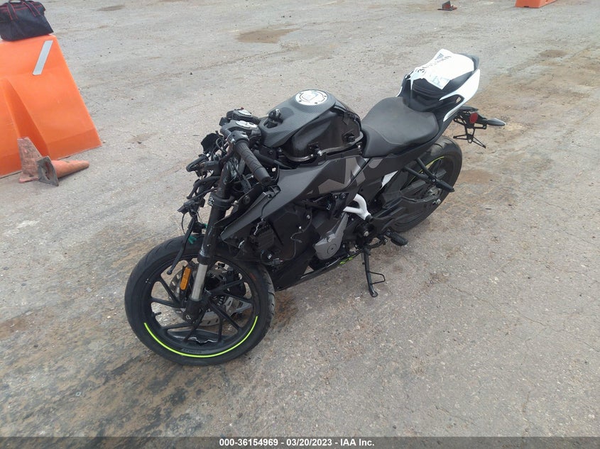 VIN LCEPDPL37N6001233 2022 CF MOTO CF300SS