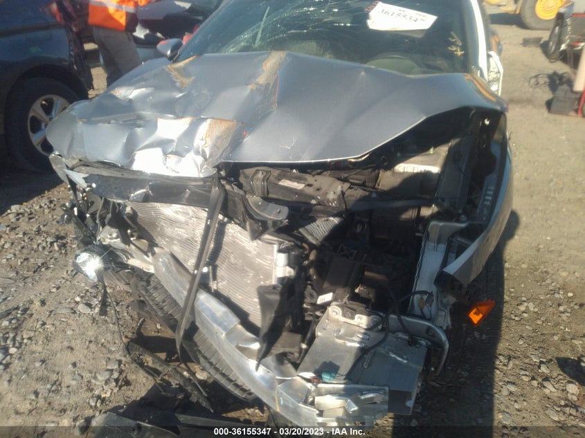 VIN SHHFK7H29HU213933 2017 HONDA CIVIC HATCHBACK LX
