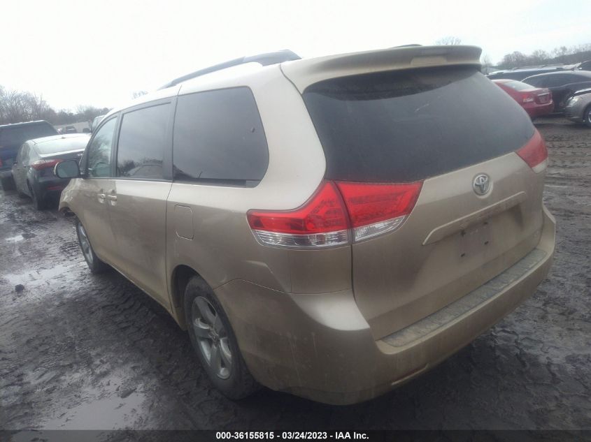 2013 TOYOTA SIENNA LE - 5TDKK3DC9DS298169