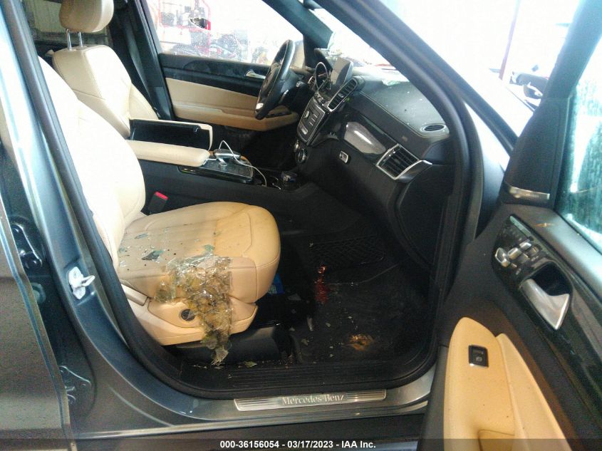 2017 MERCEDES-BENZ GLS 450 - 4JGDF6EE1HA963143