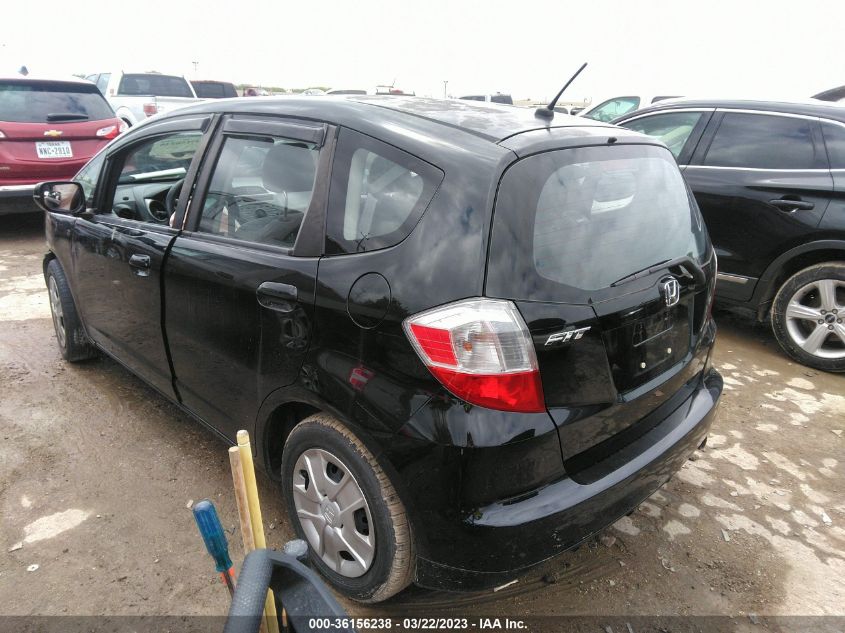 2013 HONDA FIT - JHMGE8H32DC050379