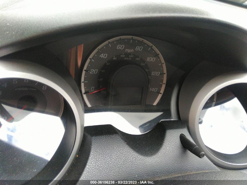 2013 HONDA FIT - JHMGE8H32DC050379