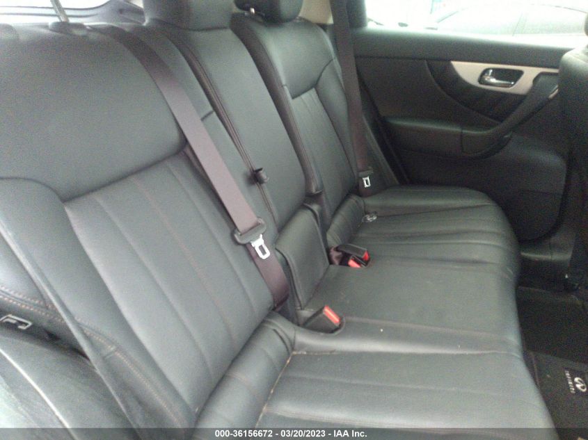 2014 INFINITI QX70 JN8CS1MU3EM450899