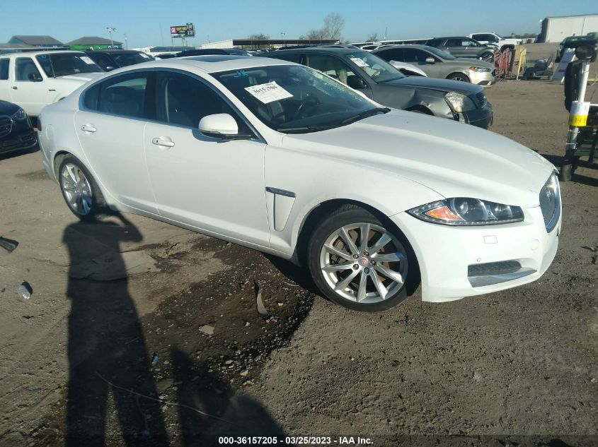 2015 JAGUAR XF I4 T PREMIUM - SAJWA0FS0FPU75455