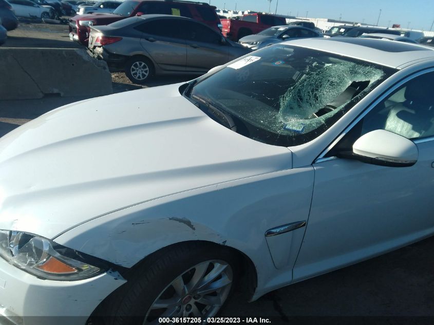 2015 JAGUAR XF I4 T PREMIUM - SAJWA0FS0FPU75455