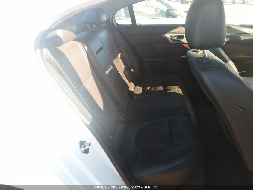 2015 JAGUAR XF I4 T PREMIUM - SAJWA0FS0FPU75455