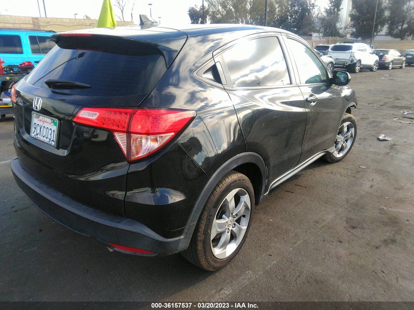 VIN 3CZRU5G30JM704717 2018 HONDA HR-V LX