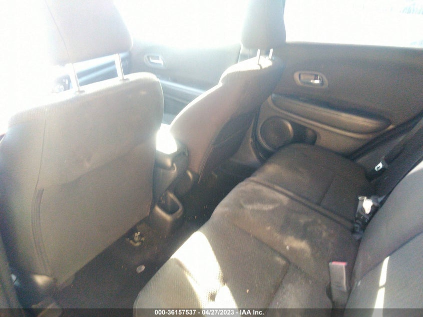 VIN 3CZRU5G30JM704717 2018 HONDA HR-V LX