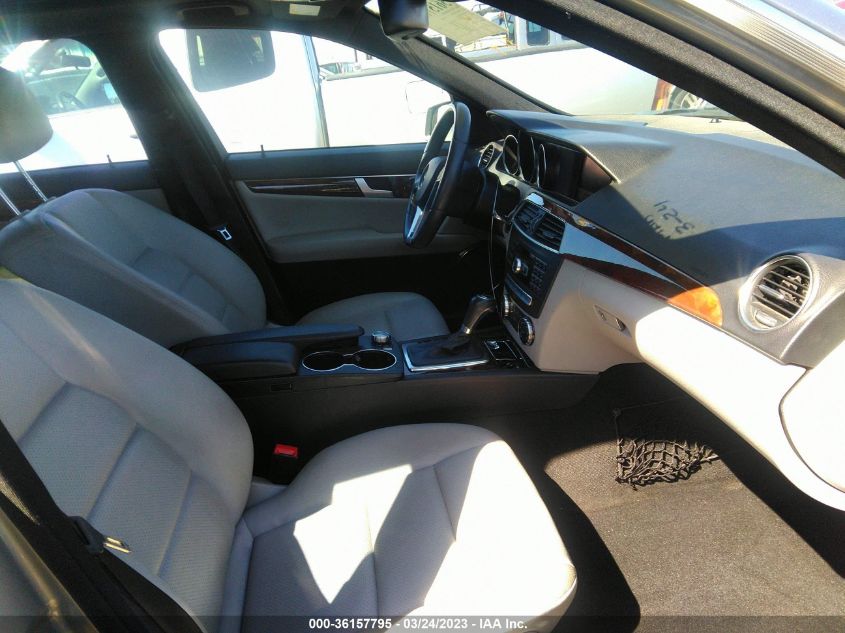 2013 MERCEDES-BENZ C-CLASS C 250 - WDDGF4HB9DR281670