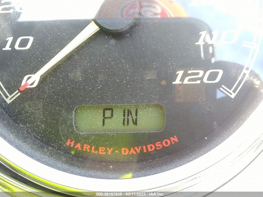 2019 HARLEY-DAVIDSON FLHR - 1HD1FBC30KB627839