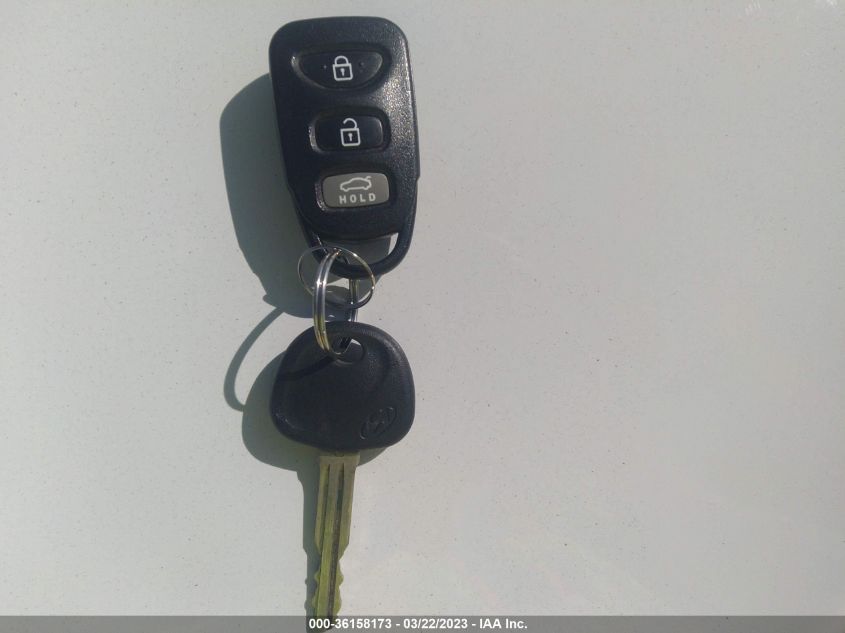 2013 HYUNDAI ELANTRA COUPE GS - KMHDH6AE1DU010568