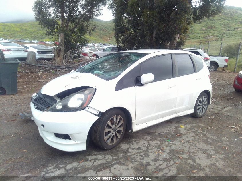 2013 HONDA FIT SPORT - JHMGE8H50DC002753