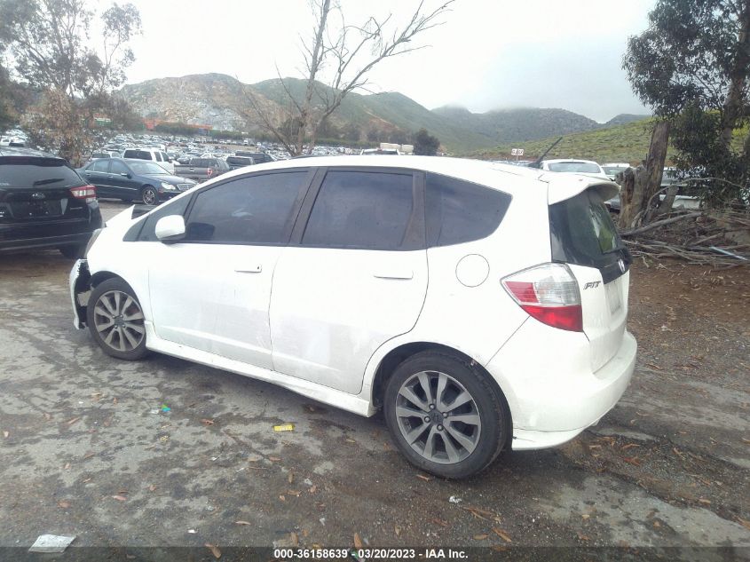 2013 HONDA FIT SPORT - JHMGE8H50DC002753