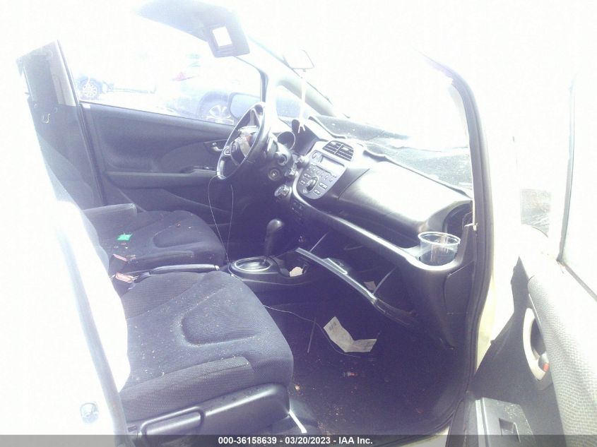 2013 HONDA FIT SPORT - JHMGE8H50DC002753