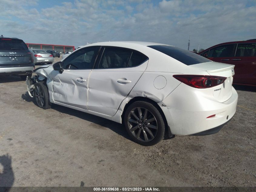 2018 MAZDA MAZDA3 4-DOOR TOURING 3MZBN1V38JM259916