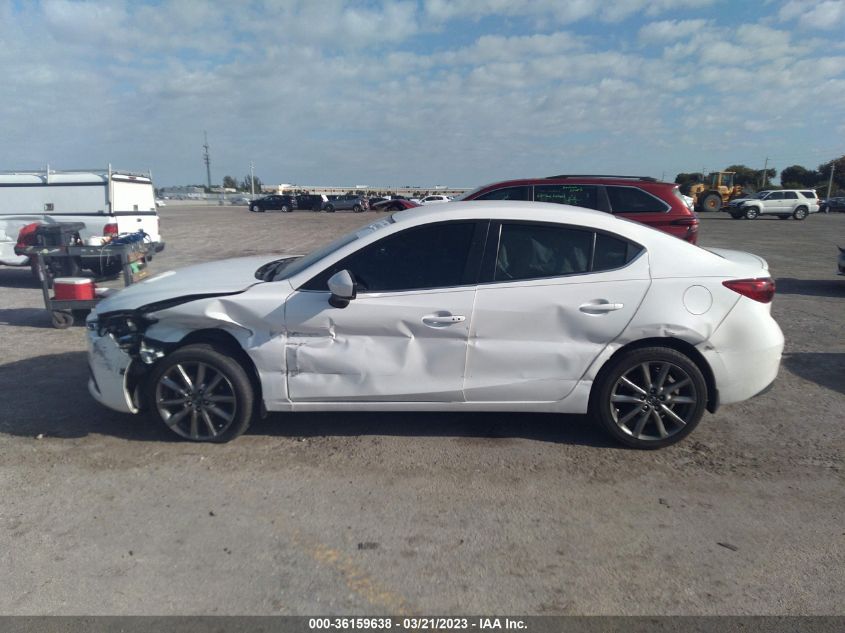 2018 MAZDA MAZDA3 4-DOOR TOURING 3MZBN1V38JM259916