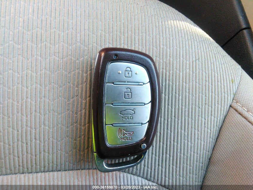 VIN 5NPD84LF6HH094921 2017 HYUNDAI ELANTRA SE