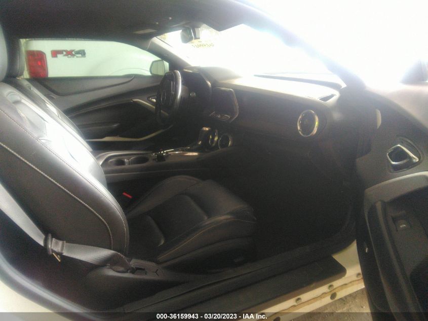 2017 CHEVROLET CAMARO 2LT - 1G1FD1RS1H0178688
