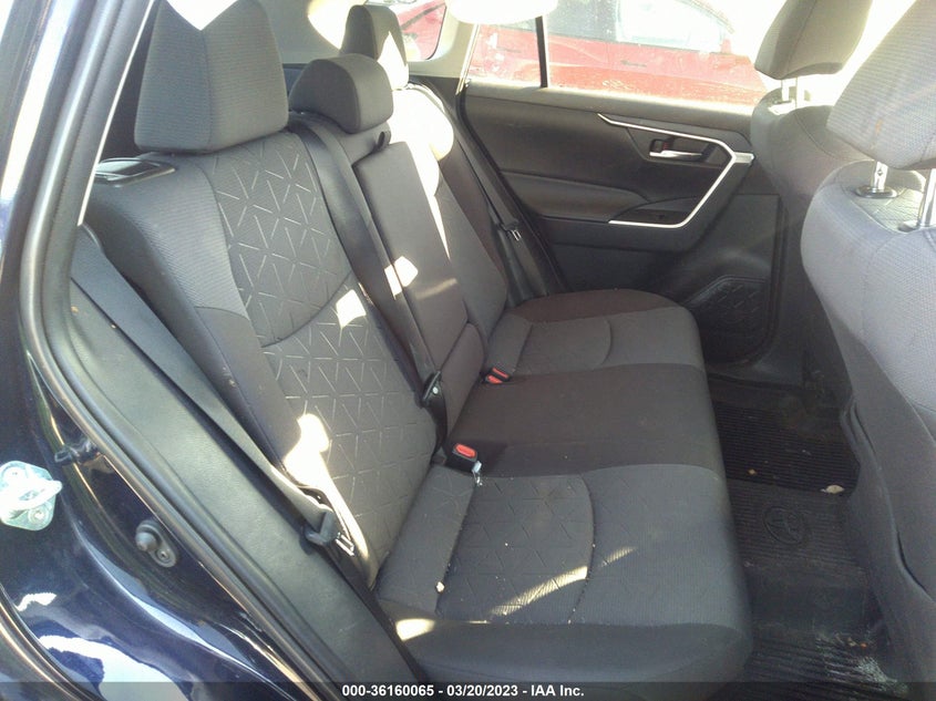 VIN 2T3RWRFV9LW070206 2020 TOYOTA RAV4 HYBRID XLE