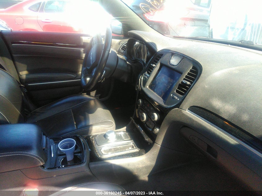 VIN 2C3CCAGGXJH302359 2018 CHRYSLER 300 300S