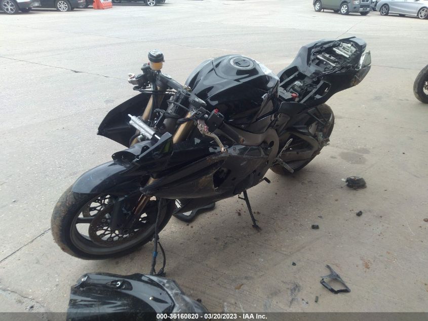 2011 SUZUKI GSX-R1000 JS1GT78A5B2102312
