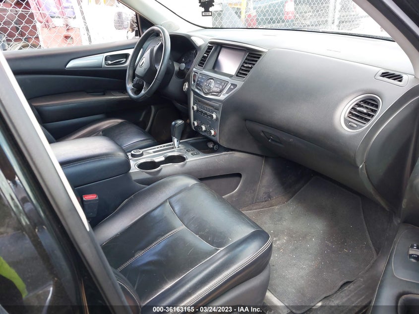 VIN 5N1DR2MM8HC910078 2017 NISSAN PATHFINDER SL