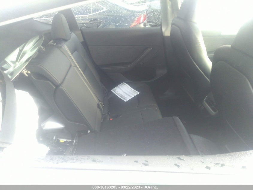 VIN 7SAYGDEE8PA038646 2023 TESLA MODEL Y LONG RANGE