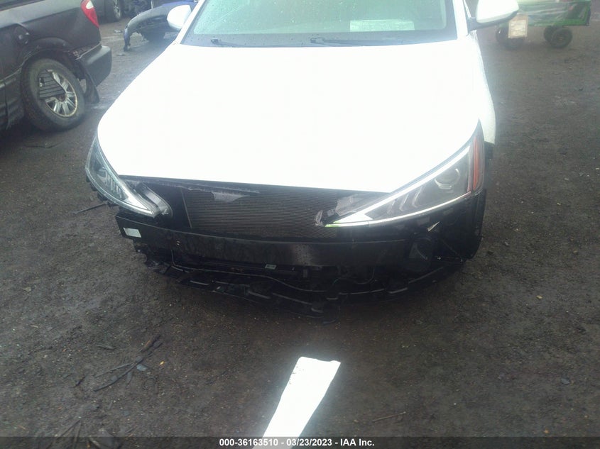 VIN 5NPD84LF0LH517243 2020 HYUNDAI ELANTRA SEL