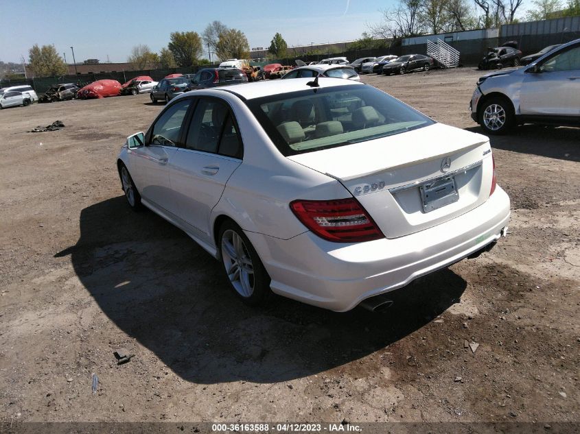 2013 MERCEDES-BENZ C-CLASS C 300 - WDDGF8AB1DR282443