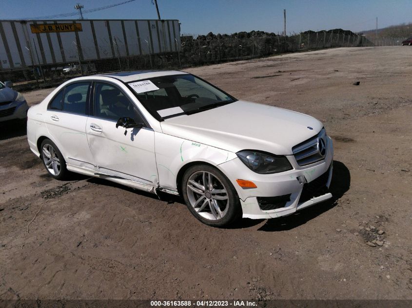 2013 MERCEDES-BENZ C-CLASS C 300 - WDDGF8AB1DR282443