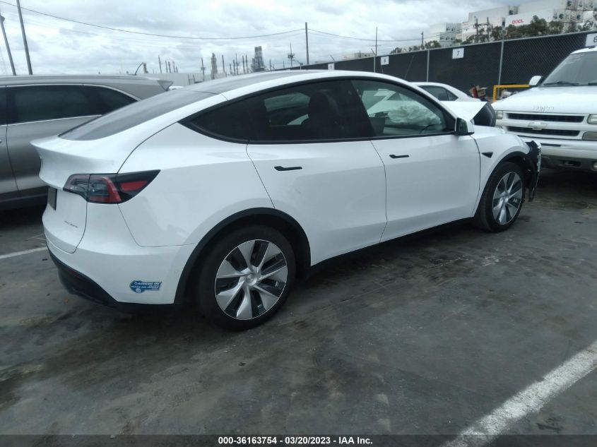 Фото: 5YJYGAEE4MF194452 - 4