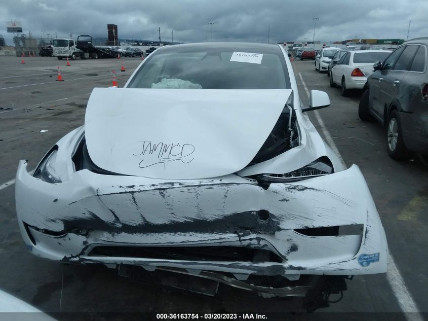 Фото: 5YJYGAEE4MF194452 - 6