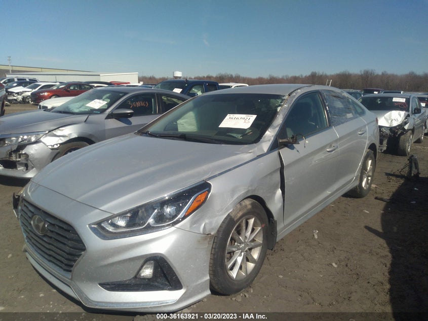 VIN 5NPE24AF9KH805768 2019 HYUNDAI SONATA SE