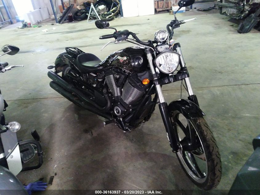 2015 VICTORY MOTORCYCLES VEGAS 8-BALL - 5VPGA36N1F3040337