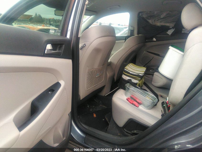 2017 HYUNDAI TUCSON SE - KM8J3CA43HU568015