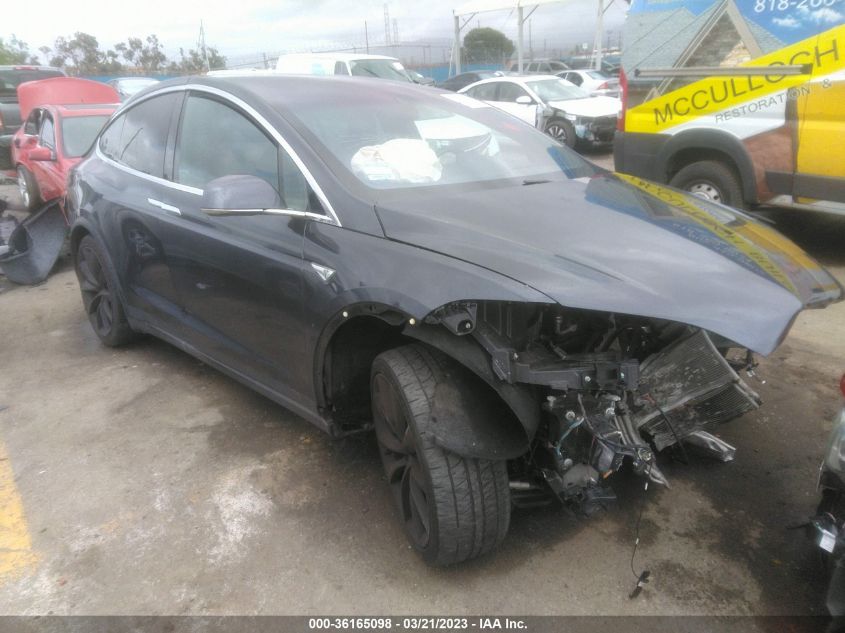 2016 TESLA MODEL X 70D/90D/75D/60D/P100D - 5YJXCBE25GF006982