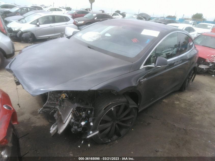 2016 TESLA MODEL X 70D/90D/75D/60D/P100D - 5YJXCBE25GF006982