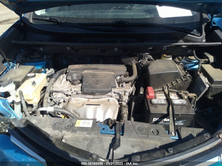 VIN JTMWFREV1HJ716008 2017 TOYOTA RAV4 XLE