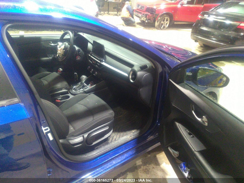 VIN 3KPF24AD6LE187351 2020 KIA FORTE LXS