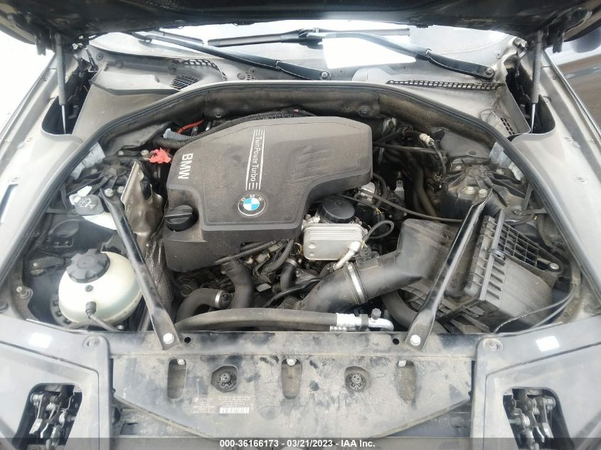 2013 BMW 5 SERIES 528I XDRIVE - WBAXH5C55DDW13724