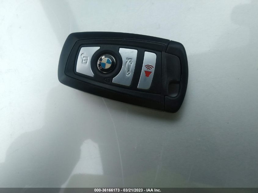 2013 BMW 5 SERIES 528I XDRIVE - WBAXH5C55DDW13724