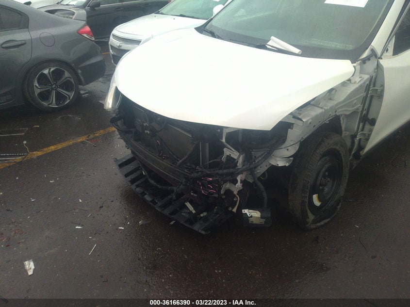 VIN KNMAT2MV4HP607454 2017 NISSAN ROGUE S