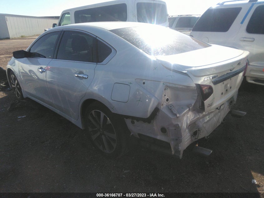 VIN 1N4AL3AP2HC297166 2017 NISSAN ALTIMA 2.5 SR