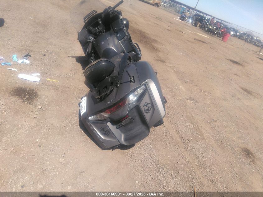 2015 HONDA GL1800 B - JH2SC6847FK200324