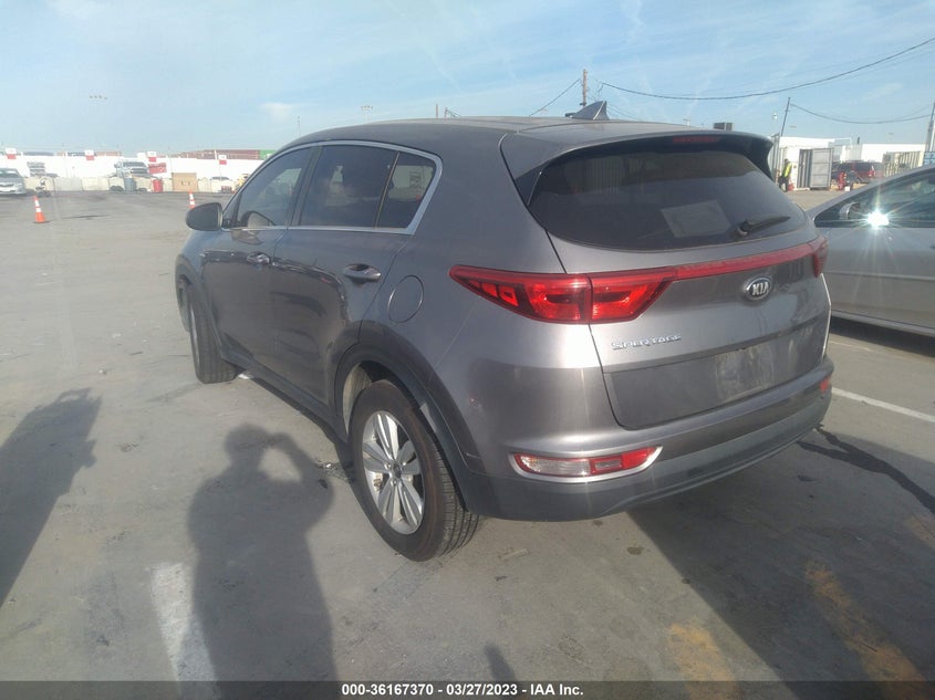 VIN KNDPMCAC2J7429923 2018 KIA SPORTAGE LX